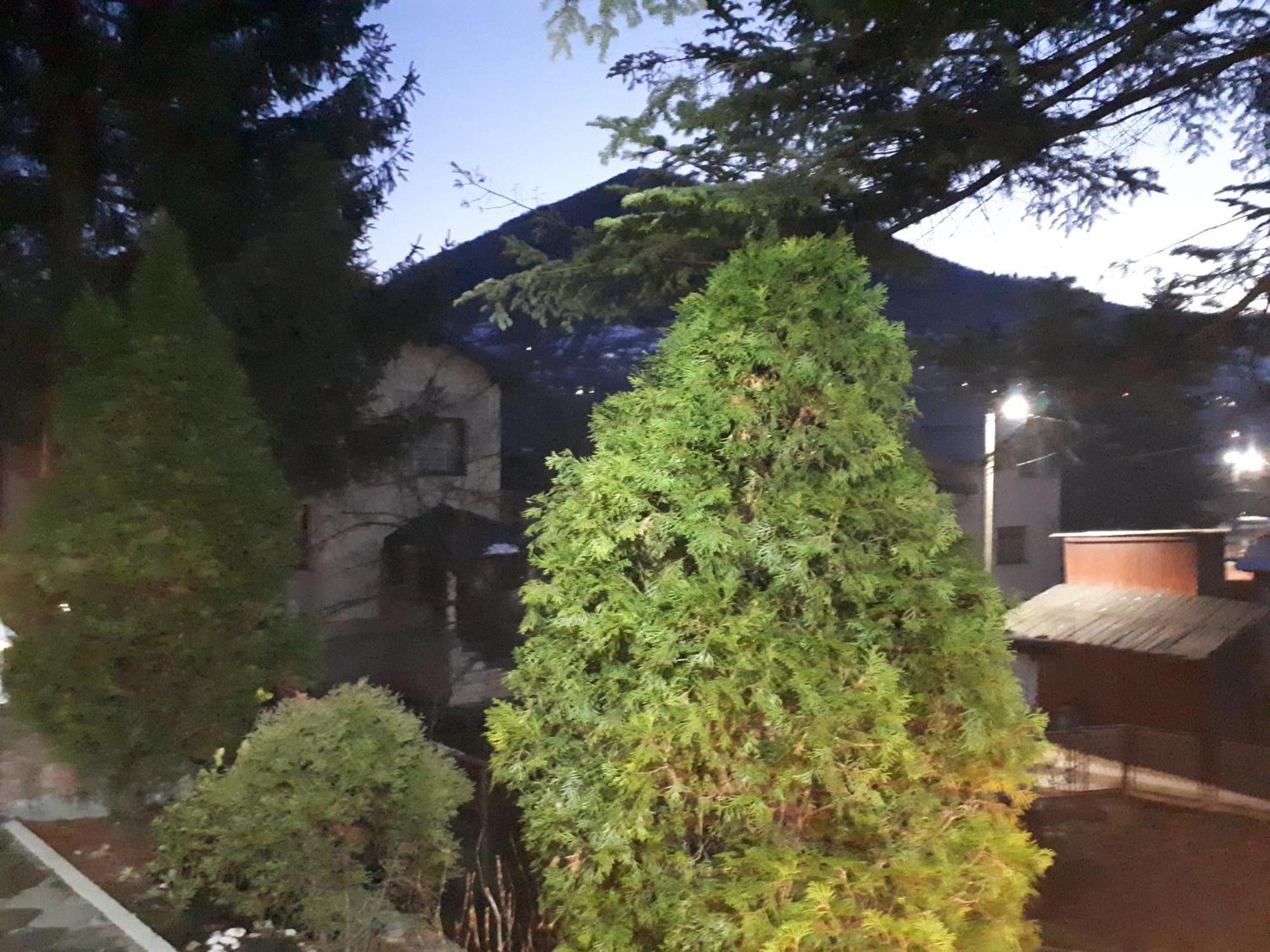 Obiteljski Apartman Borovi Visoko Buitenkant foto